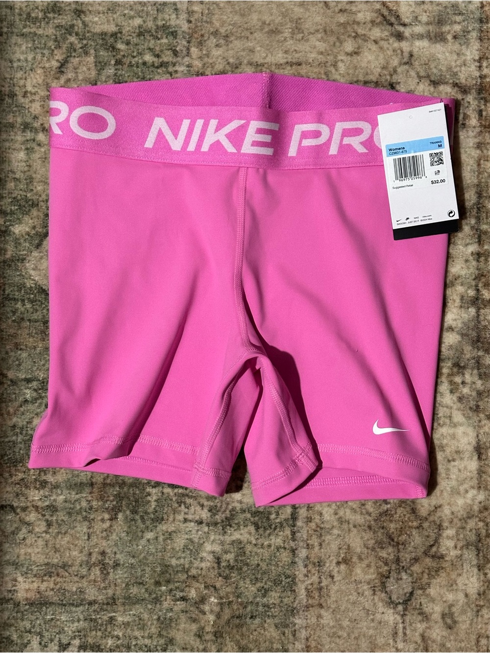NWT Nike Pro Women’s Pink Shorts